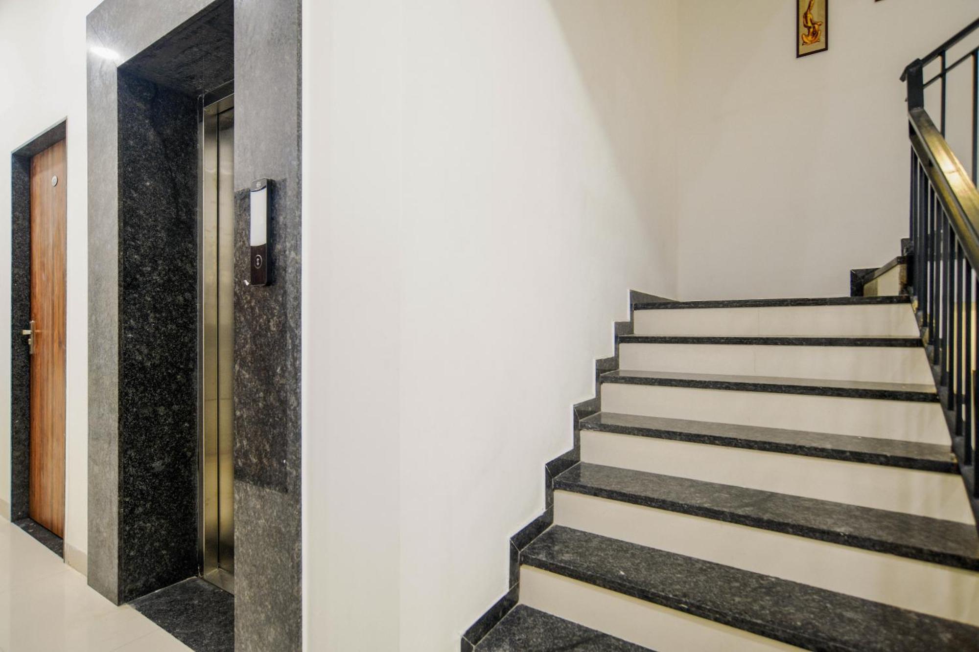 Aceotel Inn Flamingo Indore Exterior foto